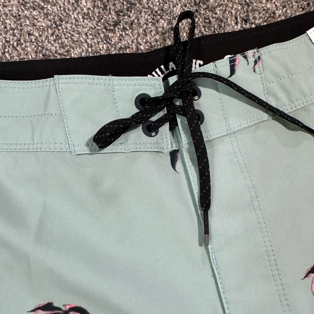 Billabong Men's Standard Sundays Pro 17 Inch Outseam Boardshort - Picture 6 of 7
